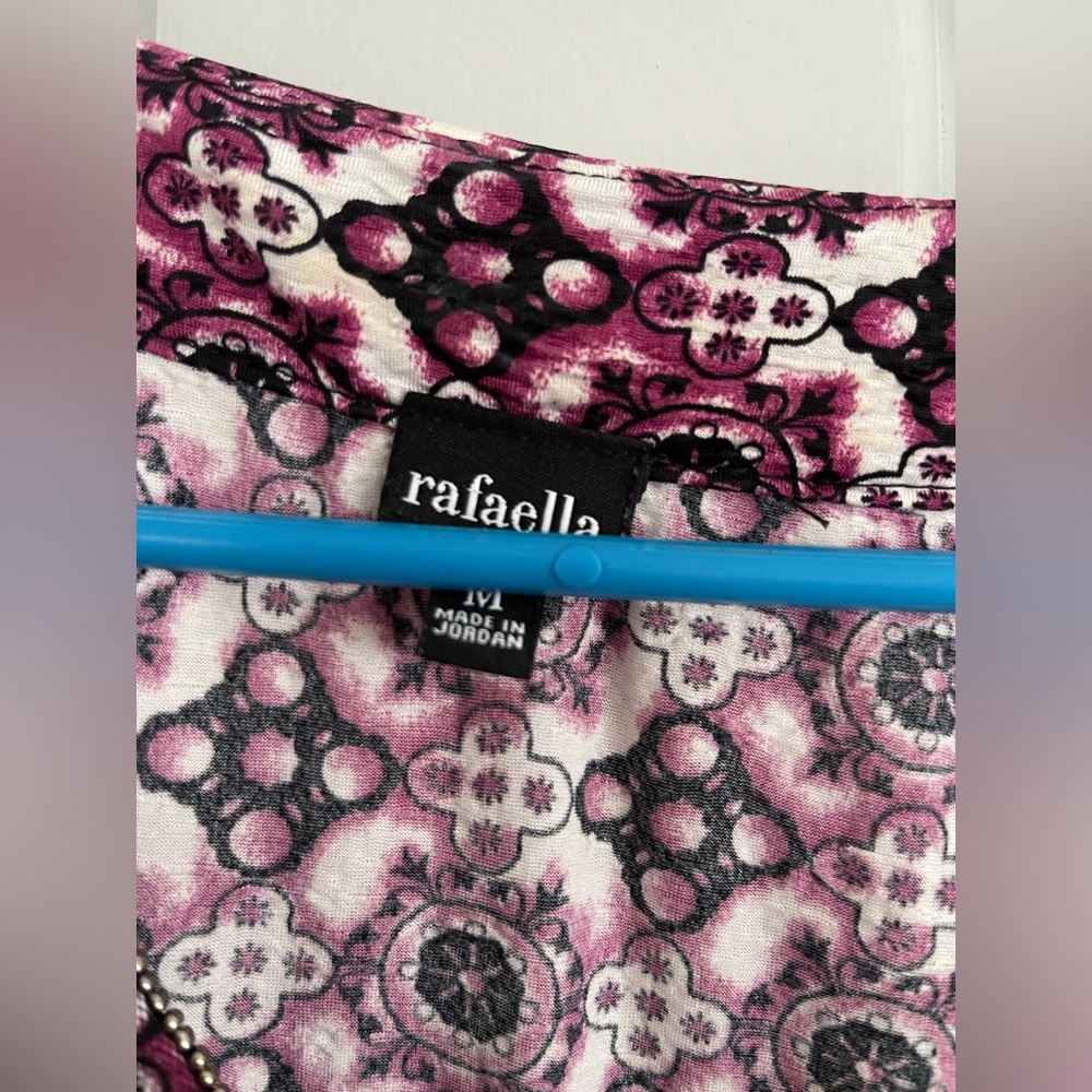 Ladies blouse - Picture 2 of 6